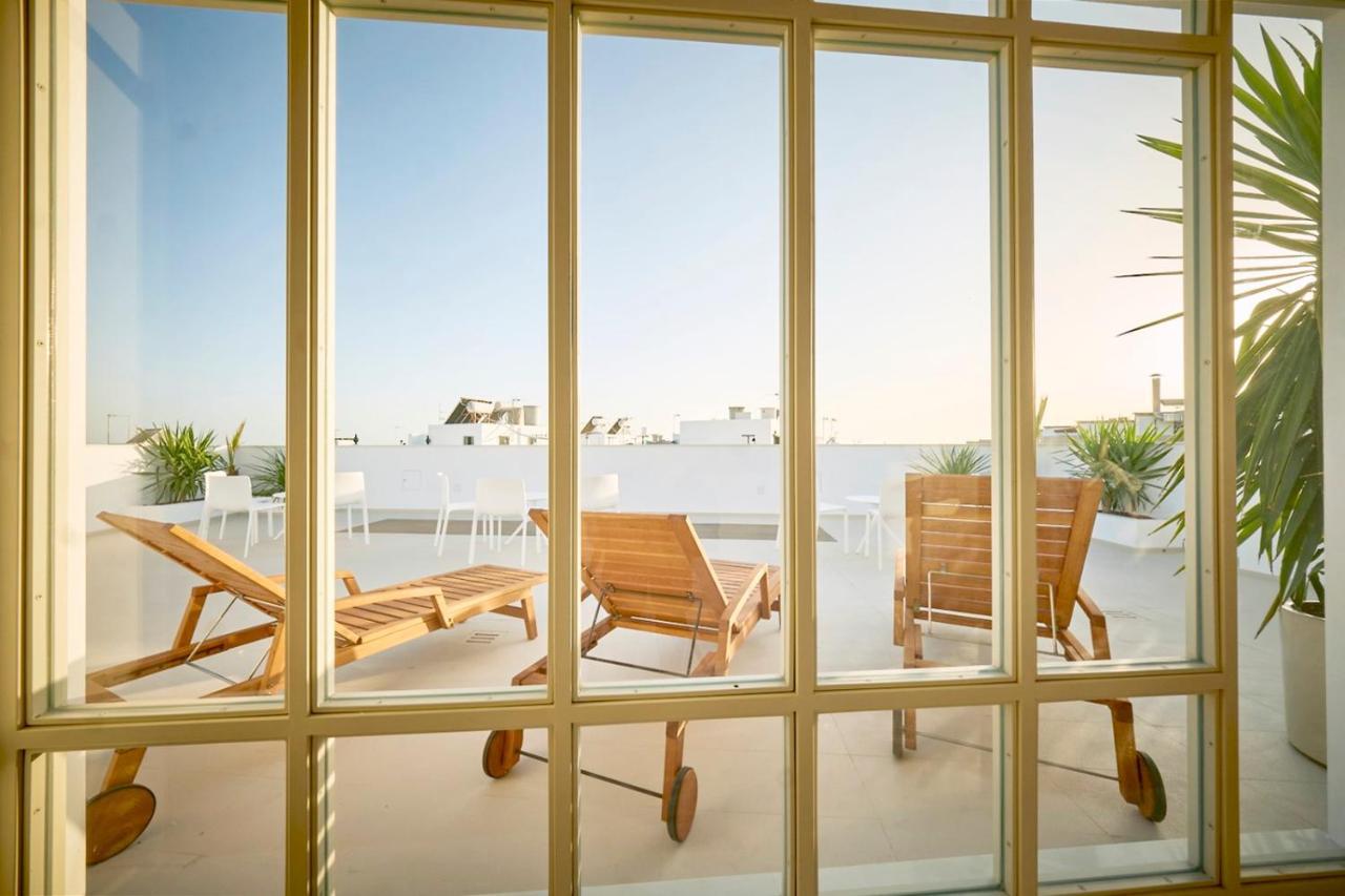Hostal Pericon Conil De La Frontera Bagian luar foto